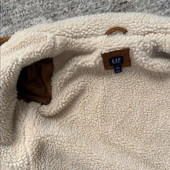 NEW without tags GAP Kids Brown Corduroy Jacket with Sherpa Collar - Picture 5 of 8